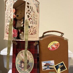 1994 Muffy VanderBear Travel Trunk Set Outfit Suitcase & ROSE BEAR RARE w/ Tags